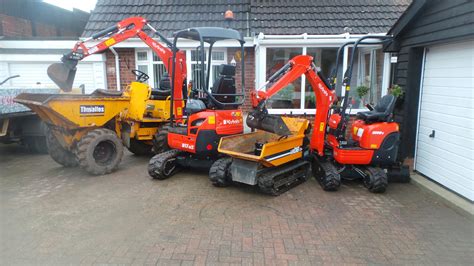 mini digger hire blackwood|mini digger hire with operator.